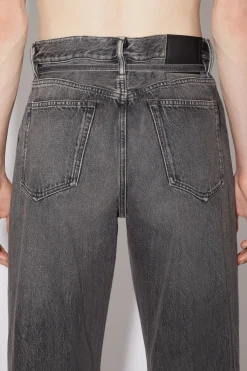 Jeans Mit Lockerer Passform