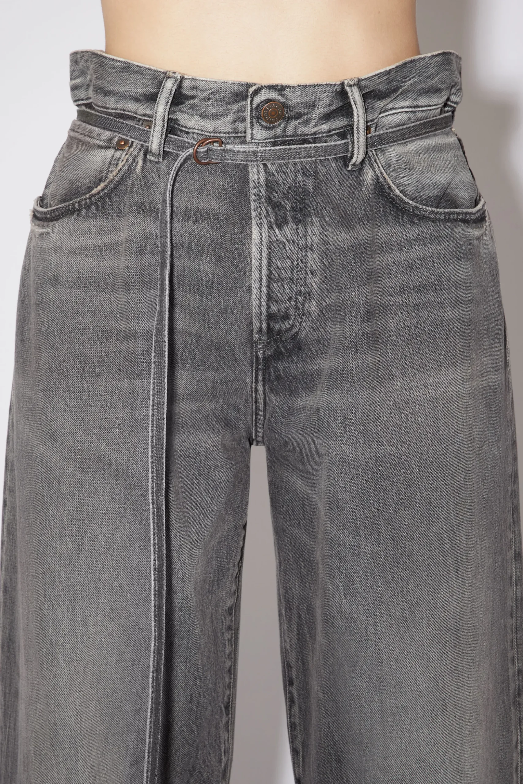 Jeans Mit Lockerer Passform