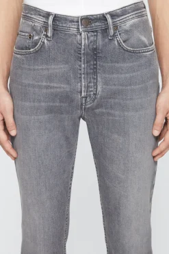 Jeans Mit Schmaler Passform – River