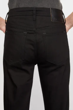 Jeans Mit Schmaler Passform – River