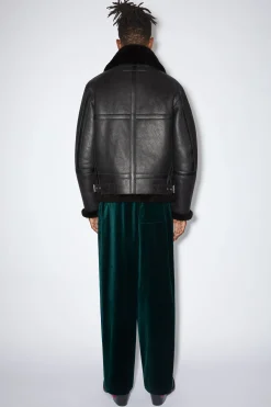 Lammfelljacke Im Piloten-Stil