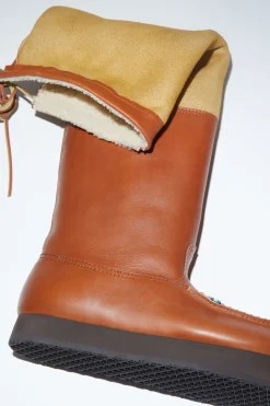 Lederschuhe Mit Wendbarem Shearling
