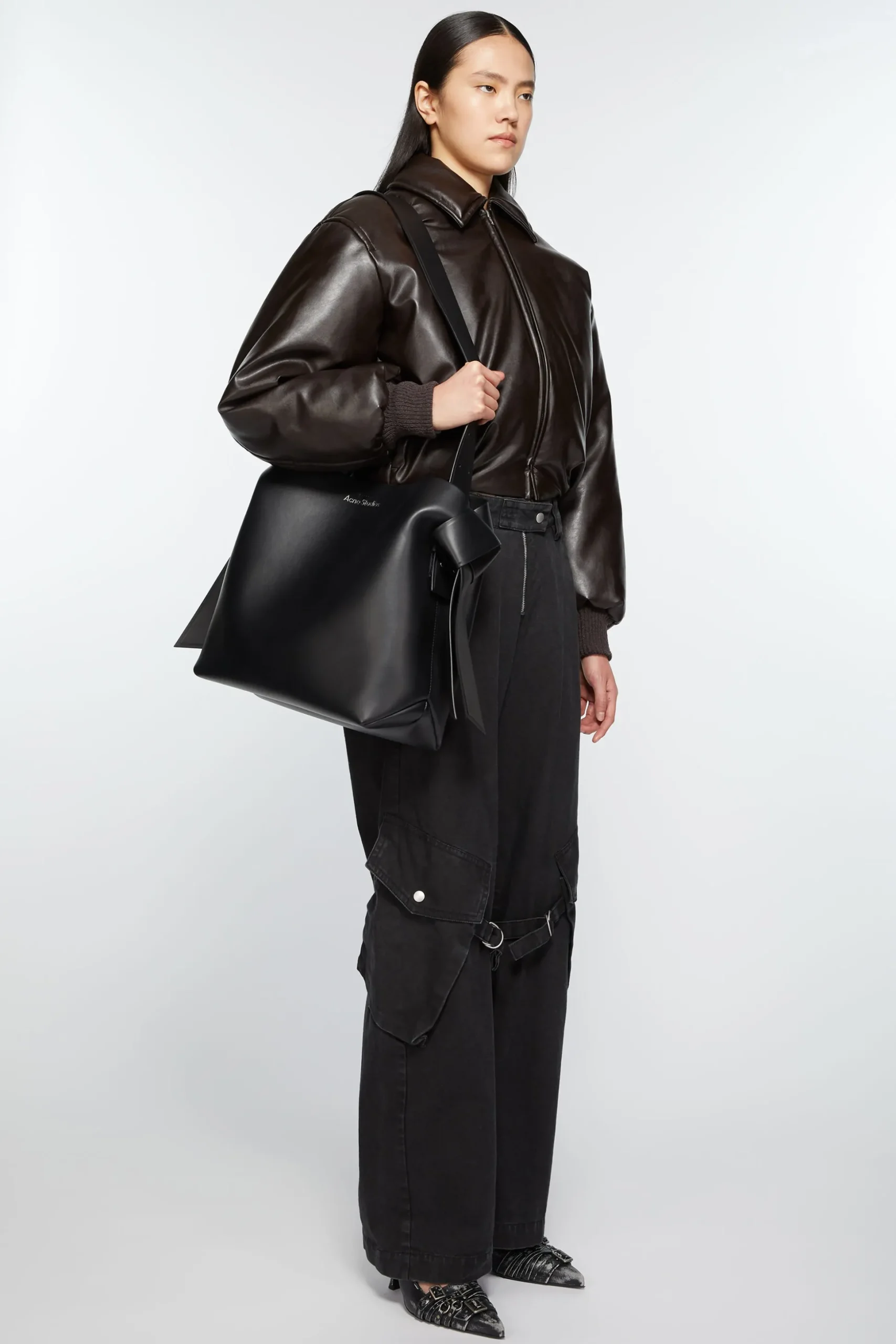 Musubi Midi Schultertasche