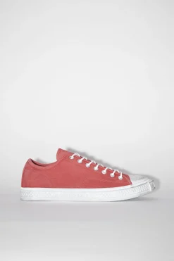 Niedrige Sneakers