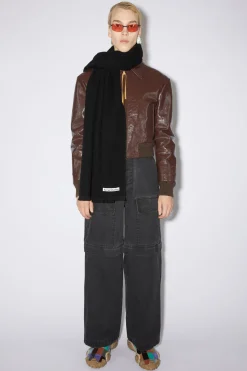Oversized-Schal Aus Leichter Wolle