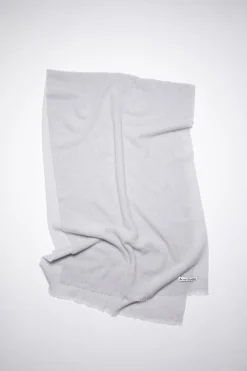 Oversized-Schal Aus Leichter Wolle