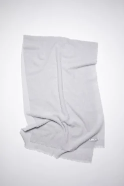Oversized-Schal Aus Leichter Wolle