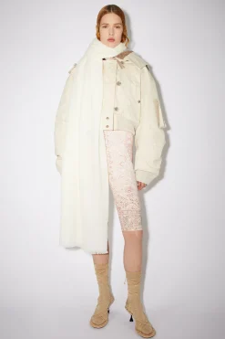 Oversized-Schal Aus Leichter Wolle