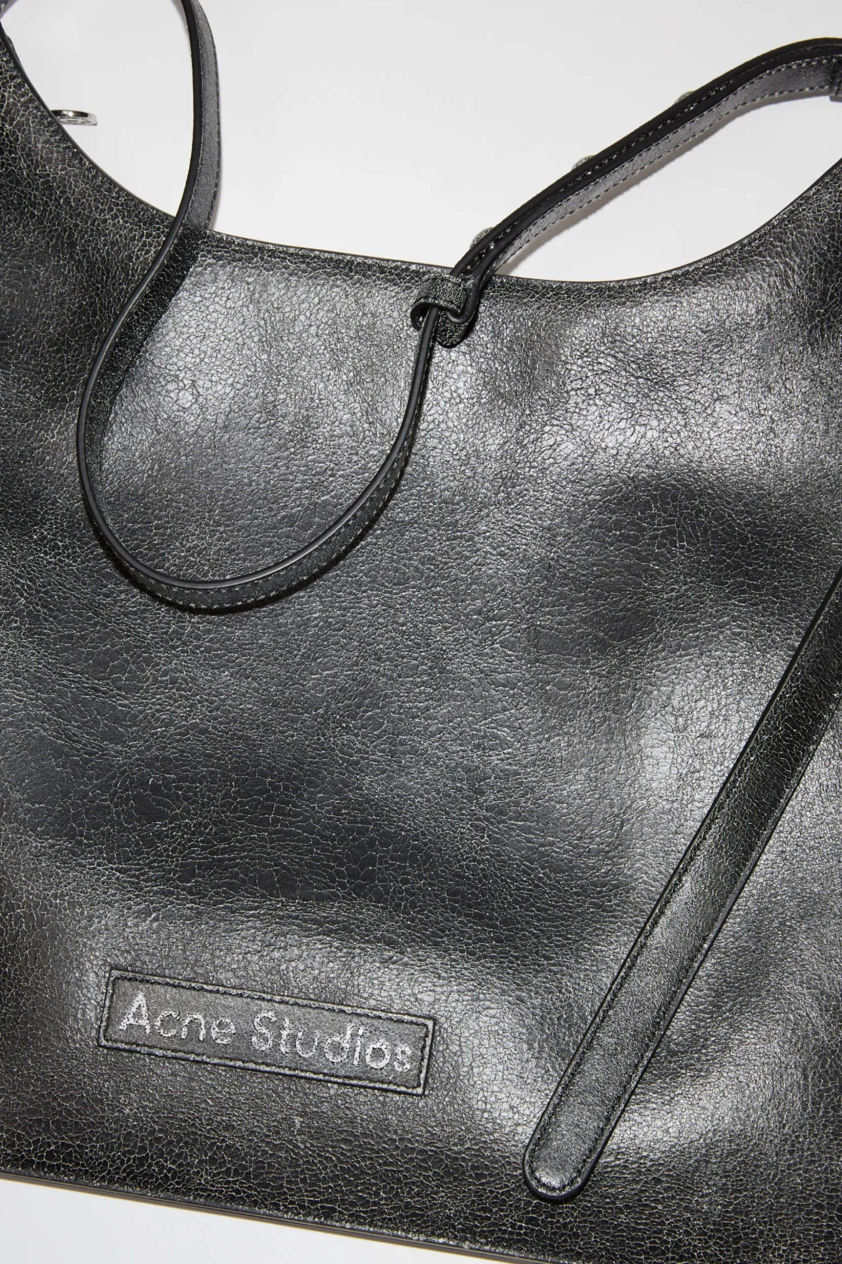 Platt Shoulder Bag
