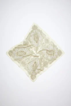 Quadratischer Schal Mit Print