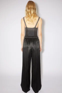 Satinhose