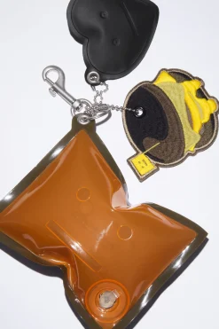 Schlusselanhanger Mit Face-Logo