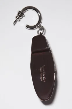 Silberfarbener Schuh-Ohrring
