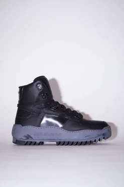 Sneaker Aus Leder Zum Schnuren Am Knochel