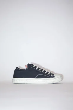 Sneakers Aus Canvas