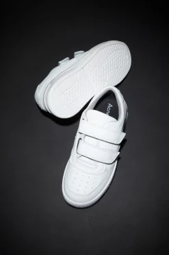 Sneakers Mit Klettverschluss
