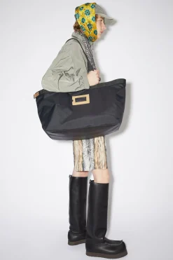 Tote Aus Nylon