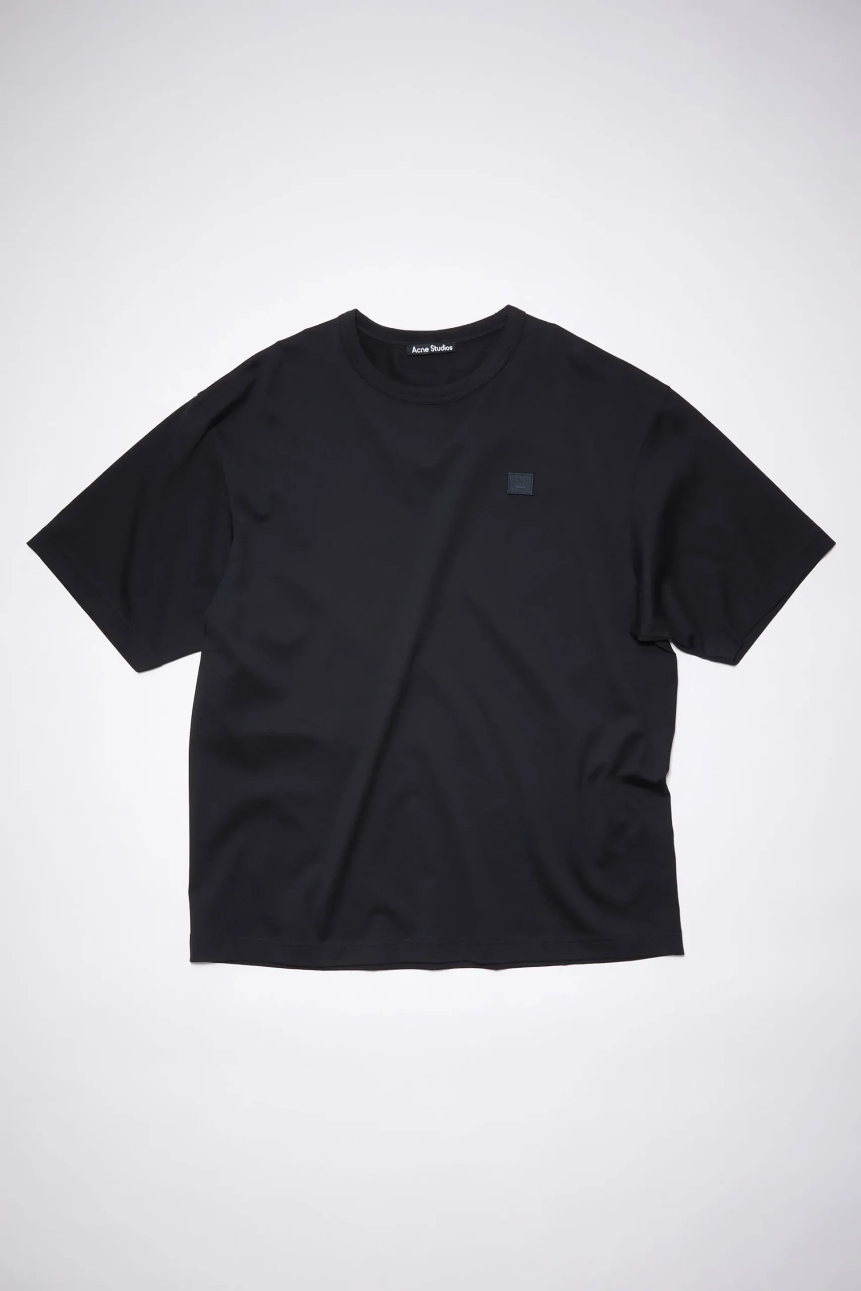 T-Shirt Mit Face-Aufnaher
