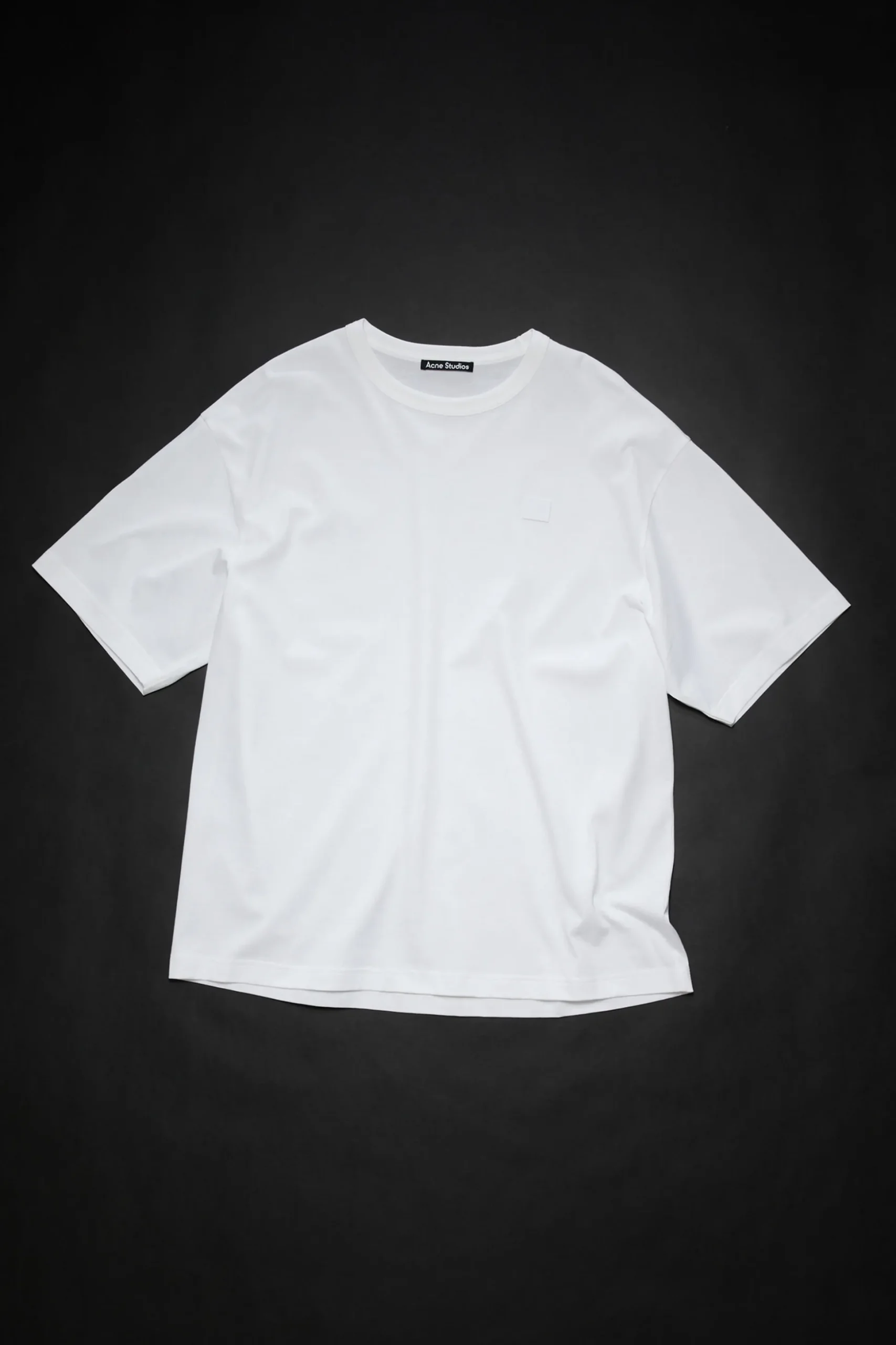 T-Shirt Mit Face-Aufnaher