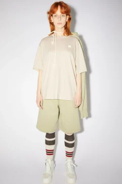 T-Shirt Mit Face-Aufnaher