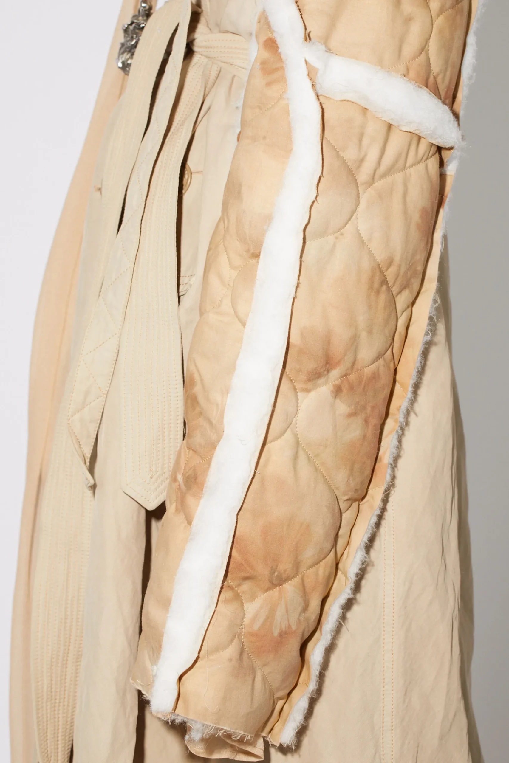 Zweireihiger Patchwork-Trenchcoat
